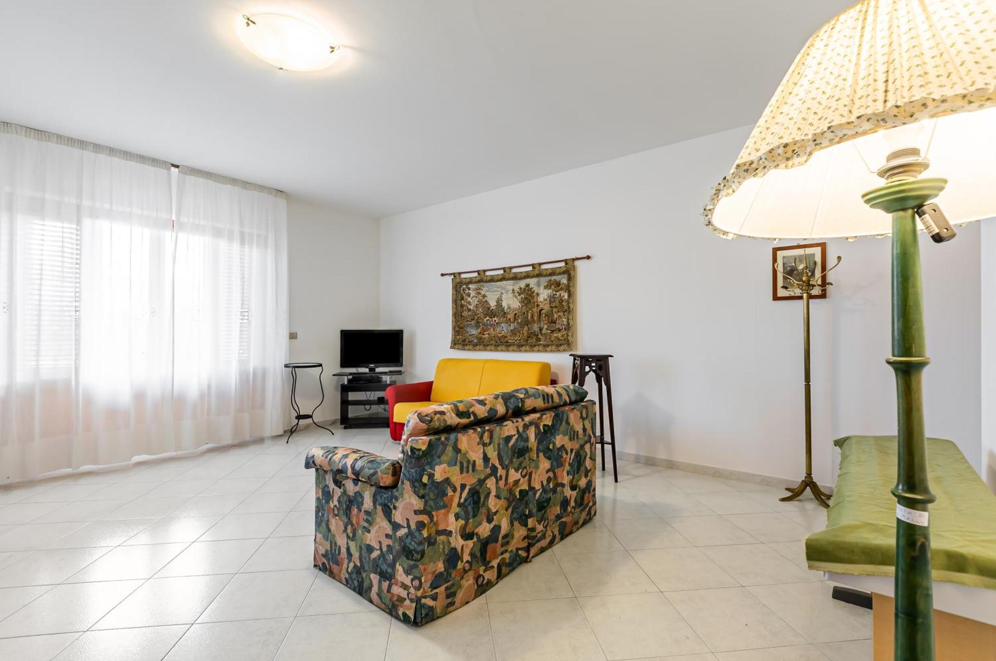 Palazzo Reale & Piazza Indipendenza Roomy Flat パレルモ エクステリア 写真