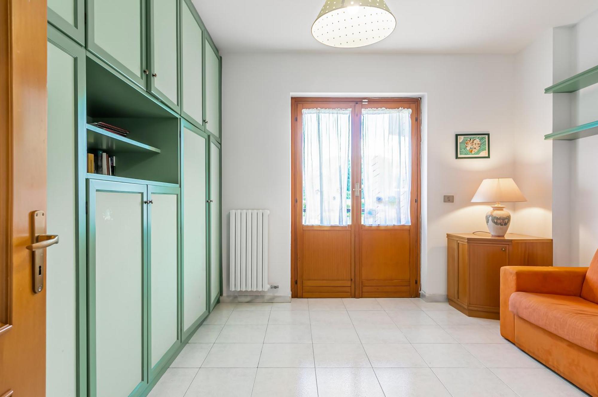 Palazzo Reale & Piazza Indipendenza Roomy Flat パレルモ エクステリア 写真